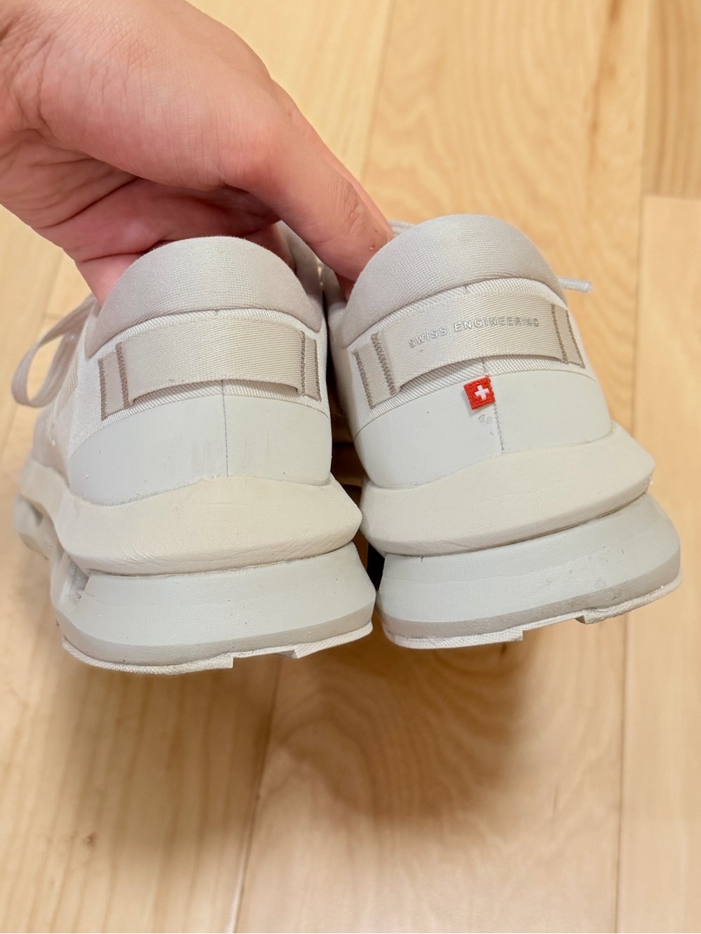 On Running Women’s Cloudzone Sneakers Shoes - Picture 3 of 10